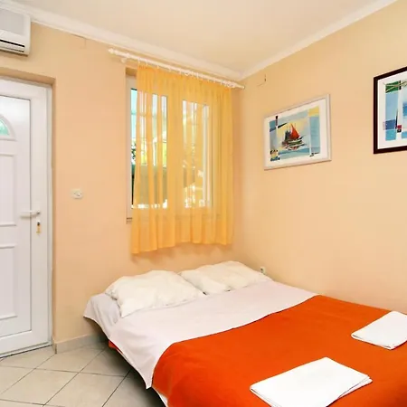 5450b * Baška